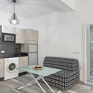 Modernos En Ciudad Jardín Apartamento